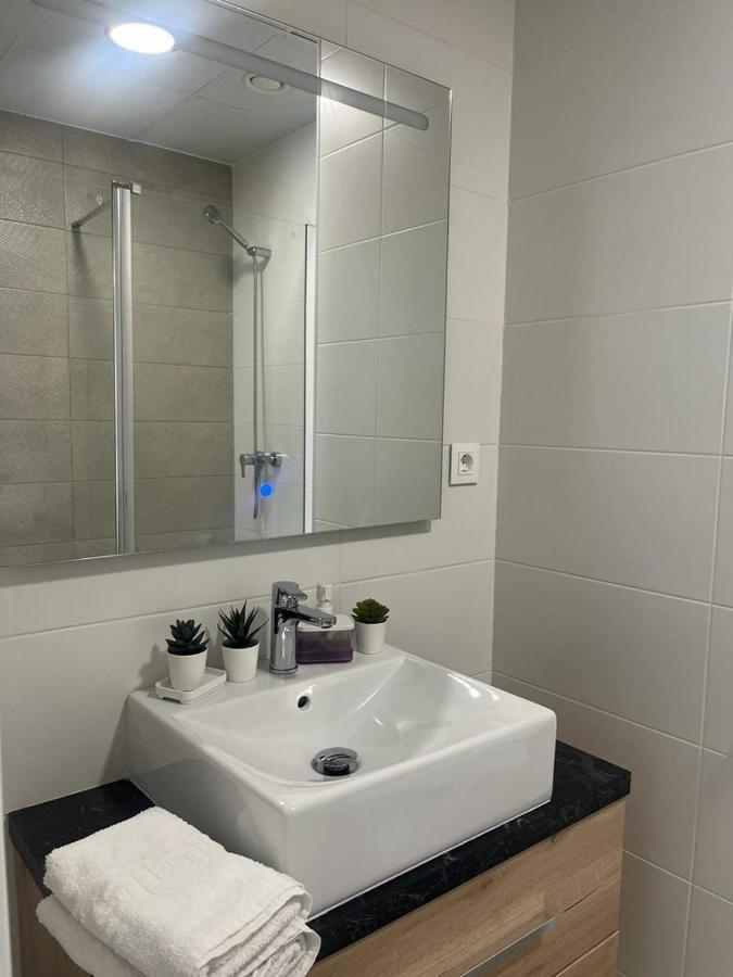 Love Rent4 Malaga Loft Екстериор снимка